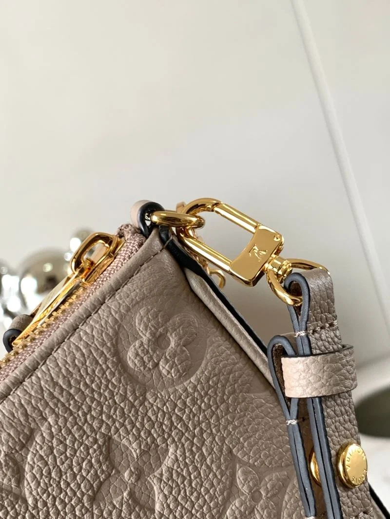 UrbanStyle Louis Vuitton Hobo Bags 39761