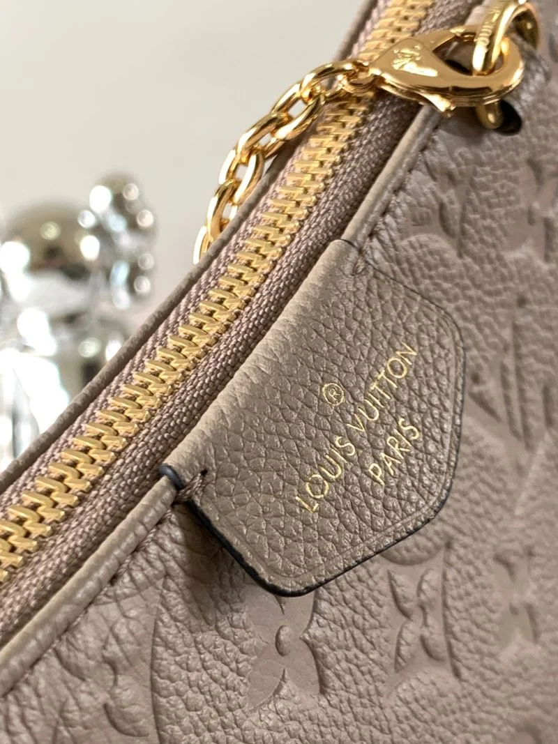 UrbanStyle Louis Vuitton Hobo Bags 39761