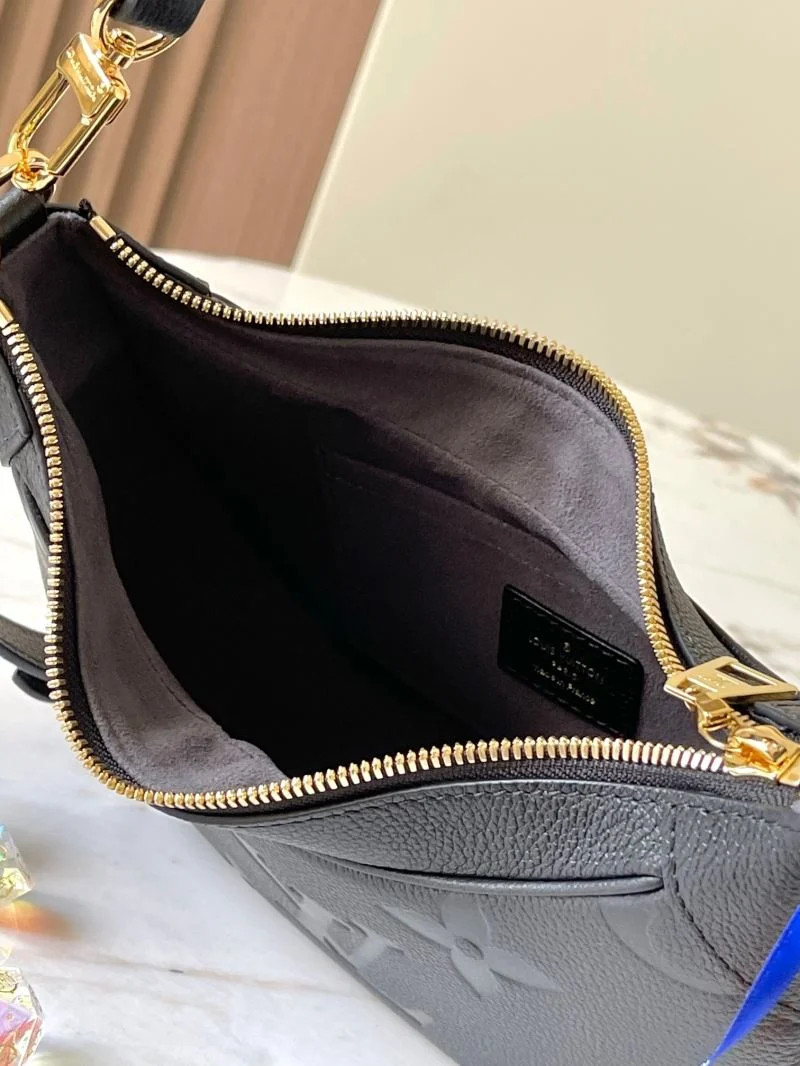 Louis Vuitton Hobo Bags DailyWear 39754