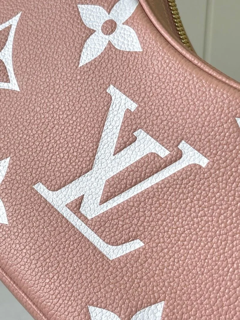 Louis Vuitton Hobo Bags Sustainable 39757