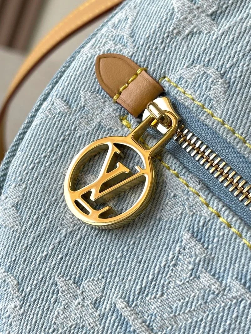 OdorResistant Louis Vuitton Hobo Bags 39742