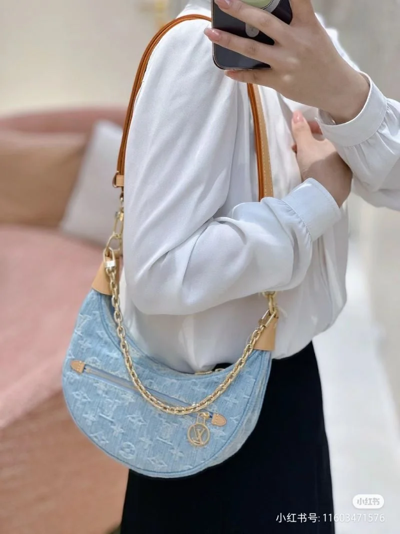 OdorResistant Louis Vuitton Hobo Bags 39742