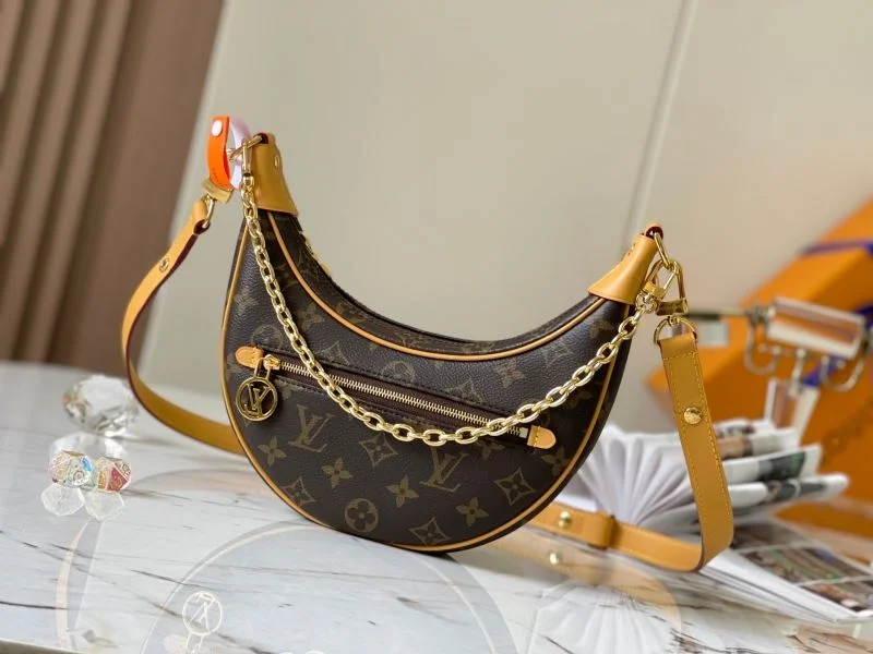 Louis Vuitton Hobo Bags Vibrant 39779