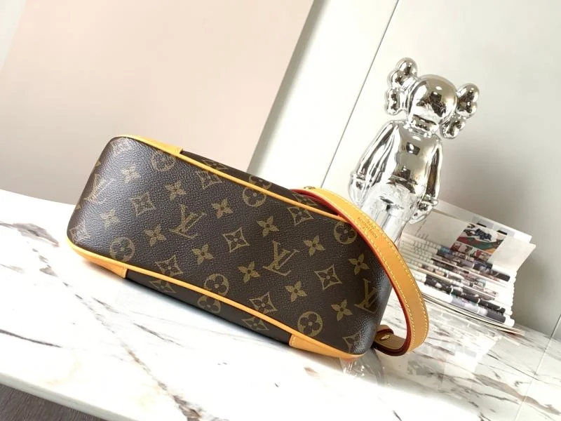 Versatile Louis Vuitton Hobo Bags 39736
