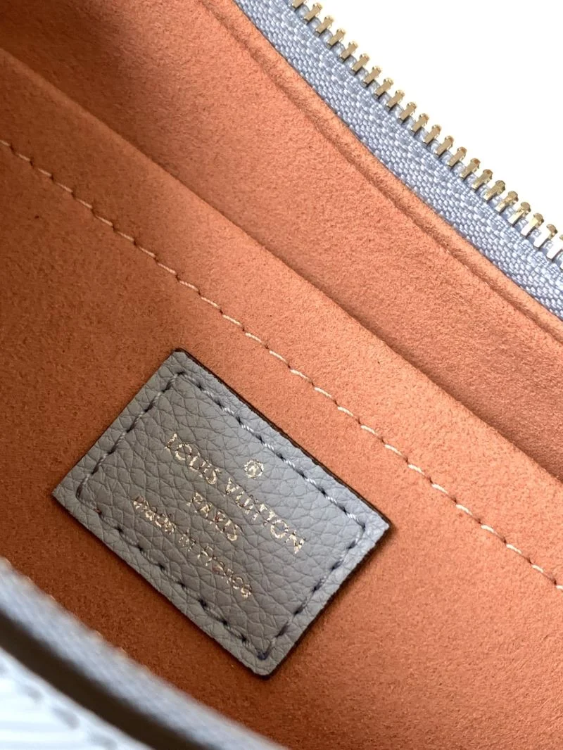 Louis Vuitton Hobo Bags EasyMatch 39721