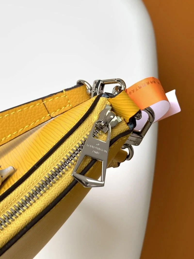 Modern Louis Vuitton Hobo Bags 39810