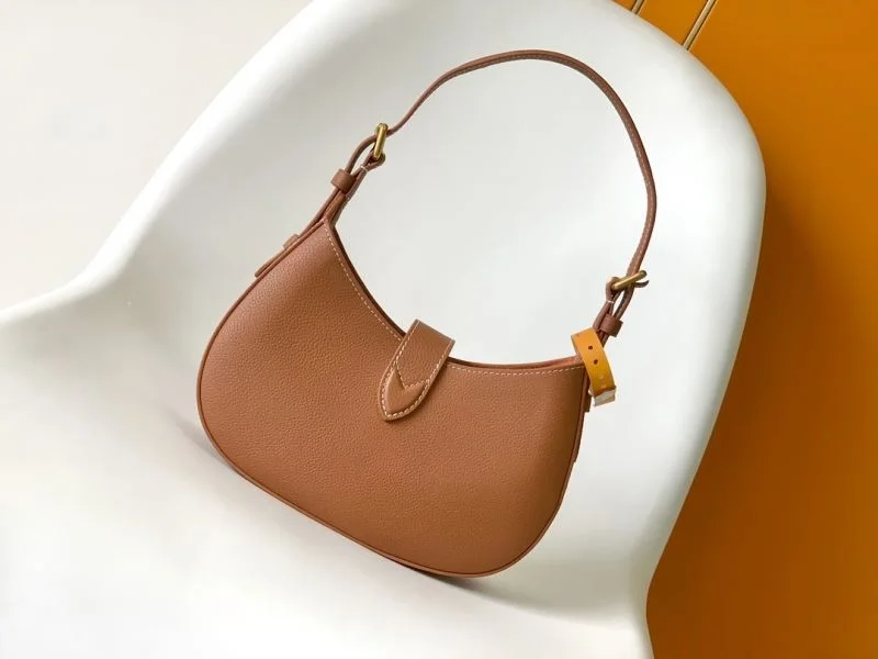 Louis Vuitton Hobo Bags FreshLook 39772