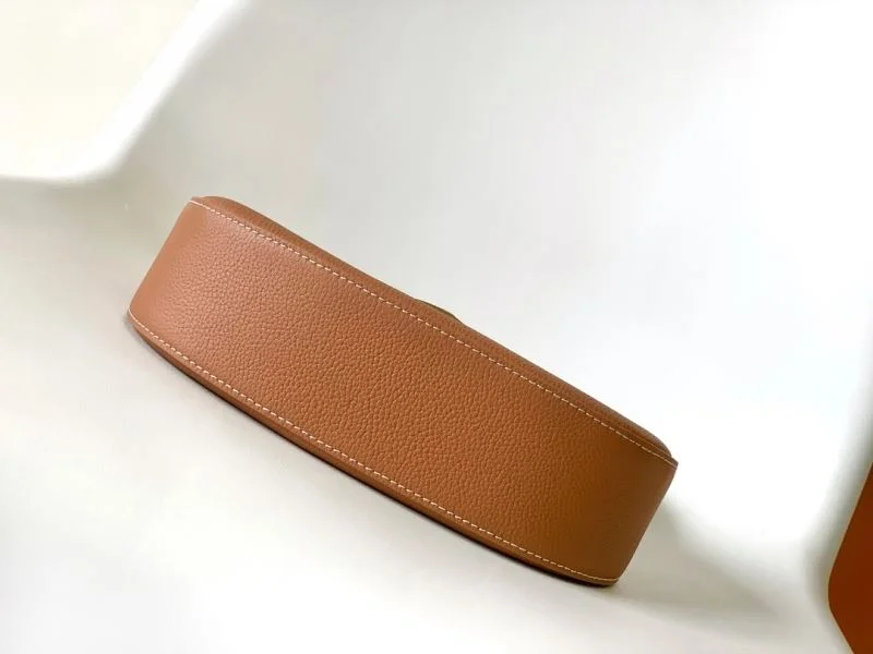 Louis Vuitton Hobo Bags FreshLook 39772