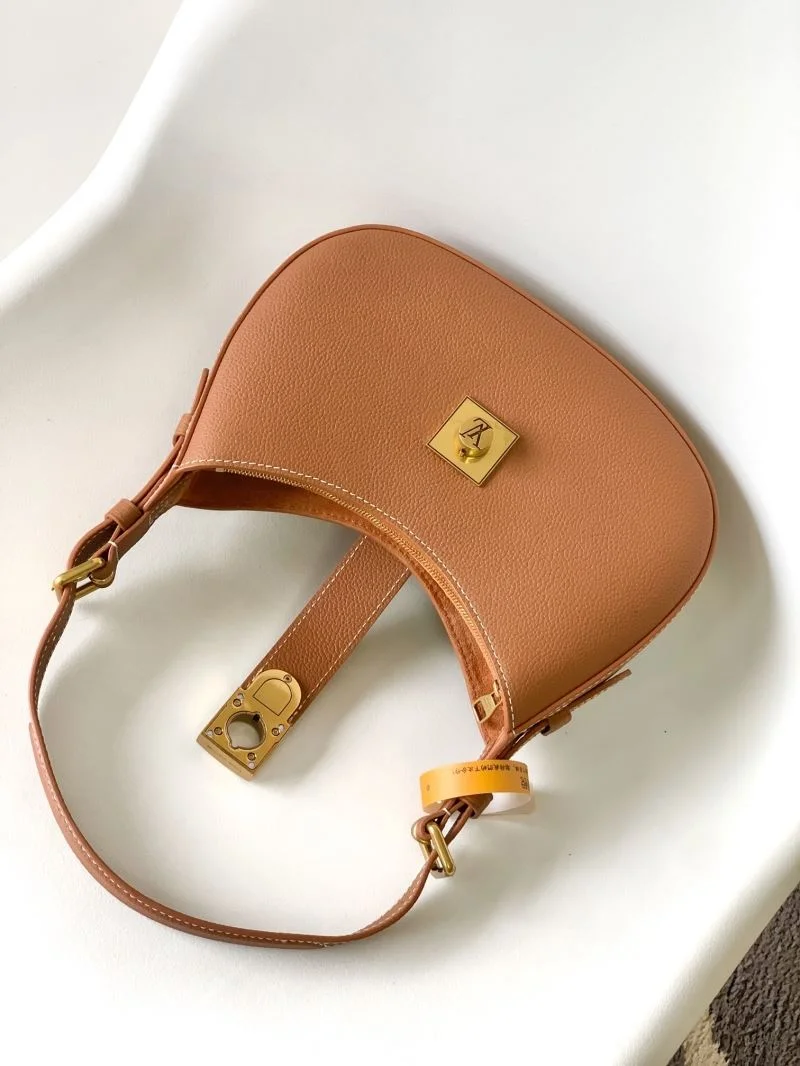 Louis Vuitton Hobo Bags FreshLook 39772