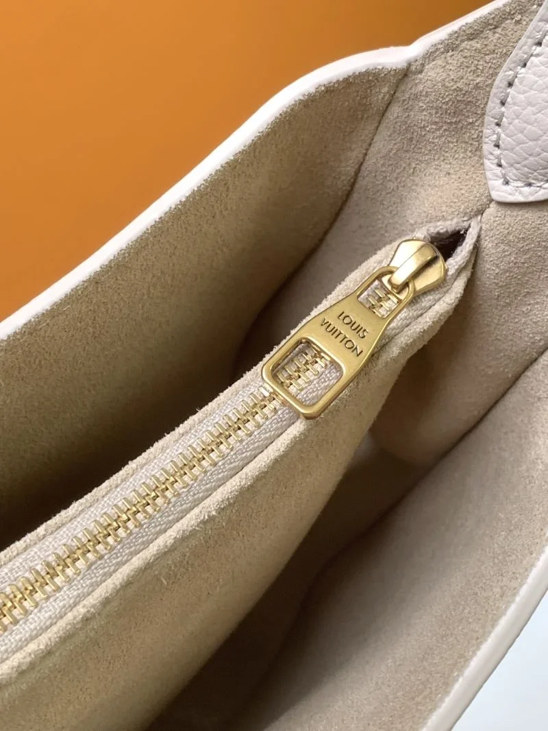 ZeroBulk Louis Vuitton Hobo Bags 39260