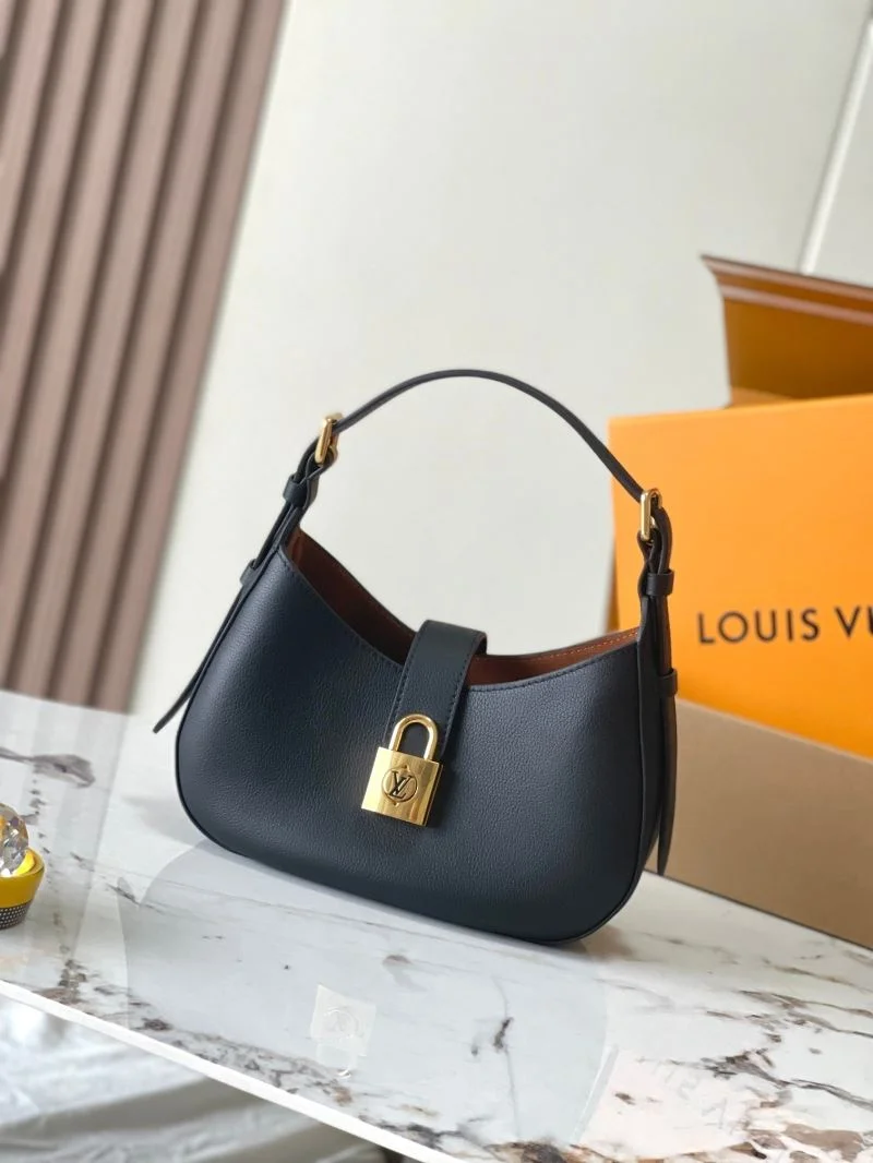 EyeCatching Louis Vuitton Hobo Bags 39270