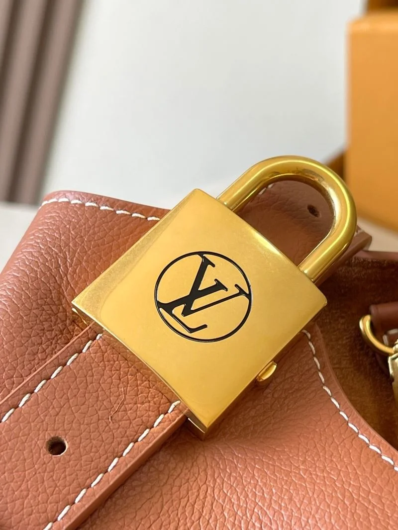 Louis Vuitton Hobo Bags Premium 39251