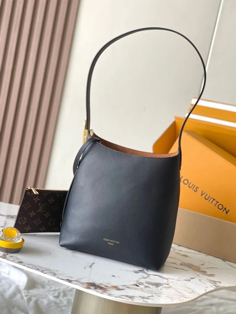 Louis Vuitton Hobo Bags MoistureWicking 39286
