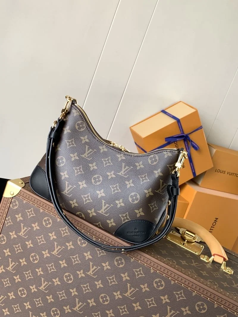 Minimalist Louis Vuitton Hobo Bags 39245