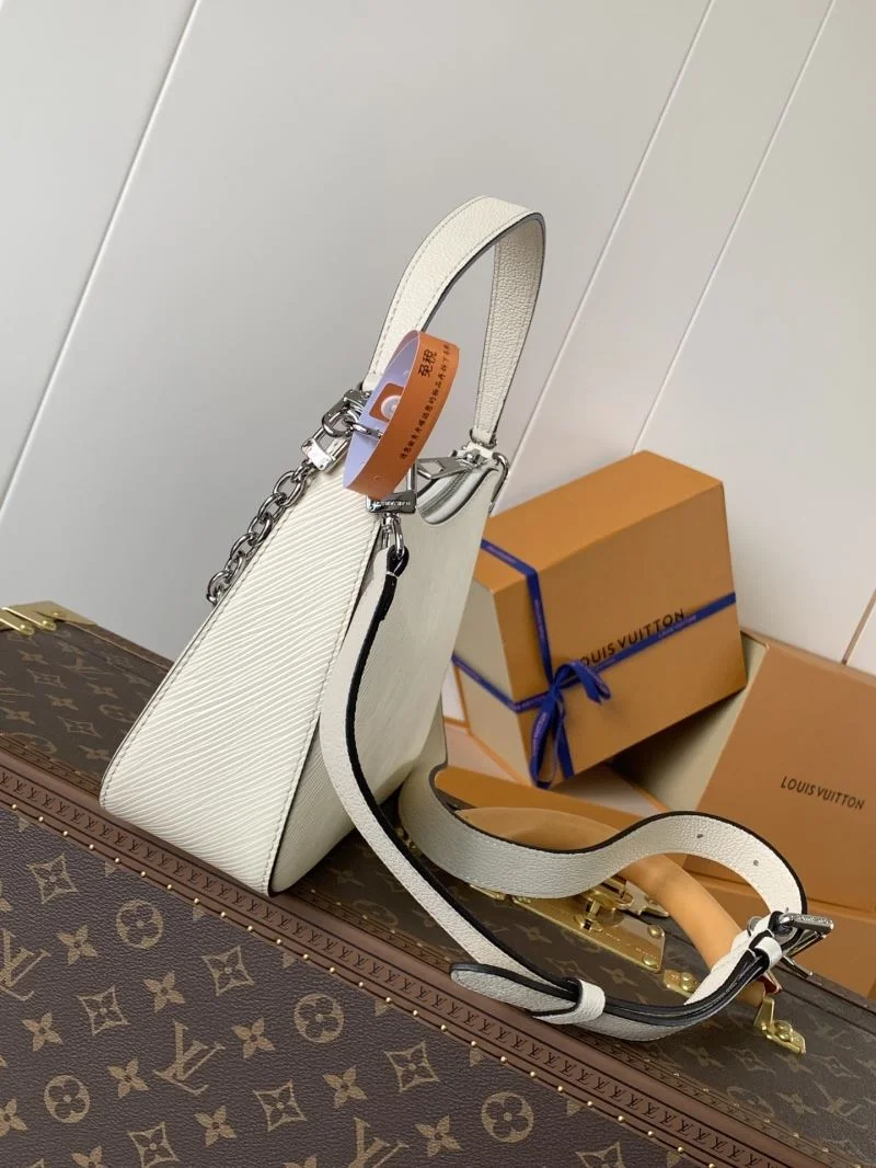 Louis Vuitton Hobo Bags Comfortable 39242