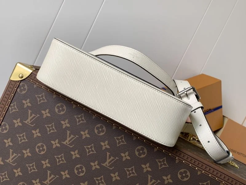 Louis Vuitton Hobo Bags Comfortable 39242