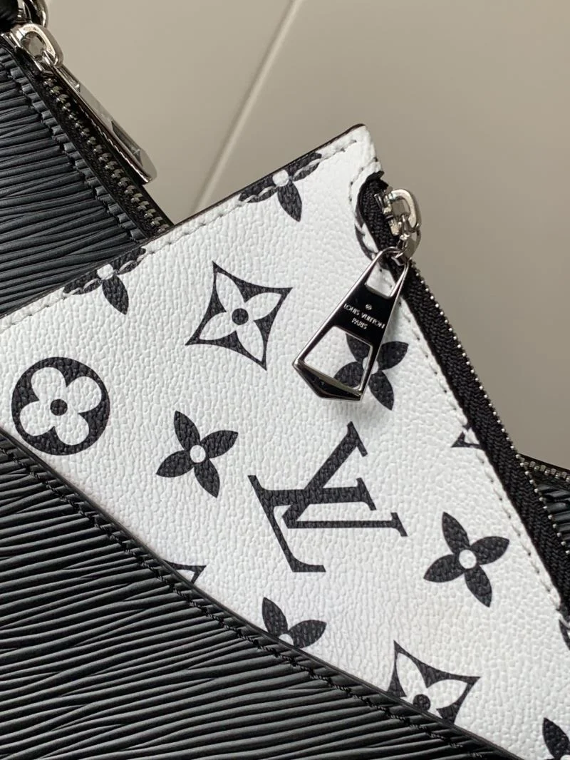 Louis Vuitton Hobo Bags Refined 39263