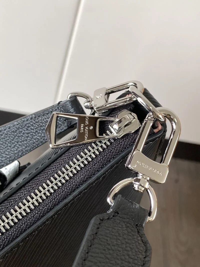 Louis Vuitton Hobo Bags Refined 39263