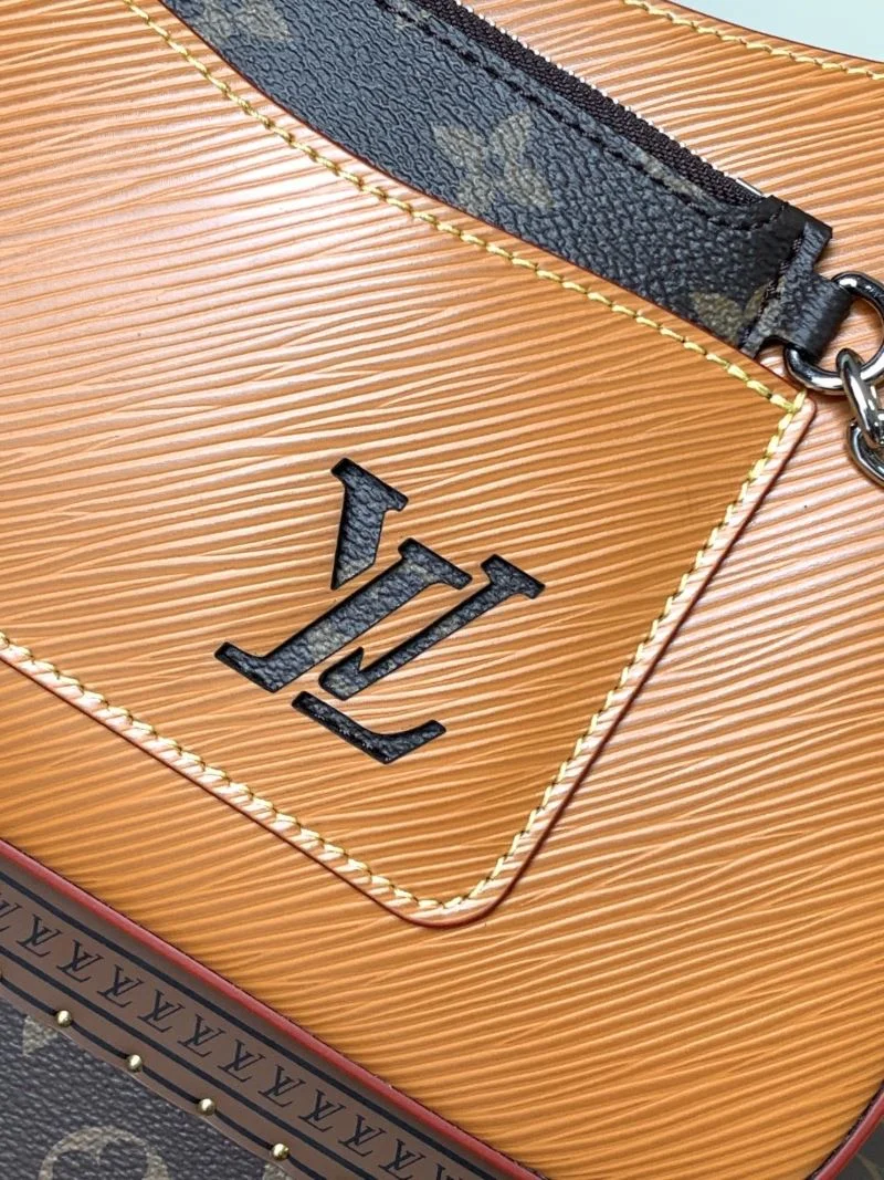 Sophisticated Louis Vuitton Hobo Bags 39262