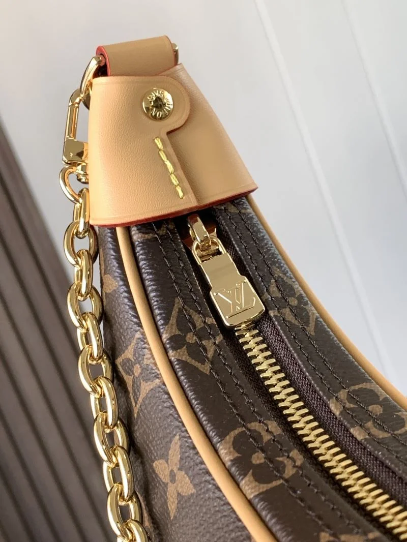 Louis Vuitton Hobo Bags Minimalist 39240