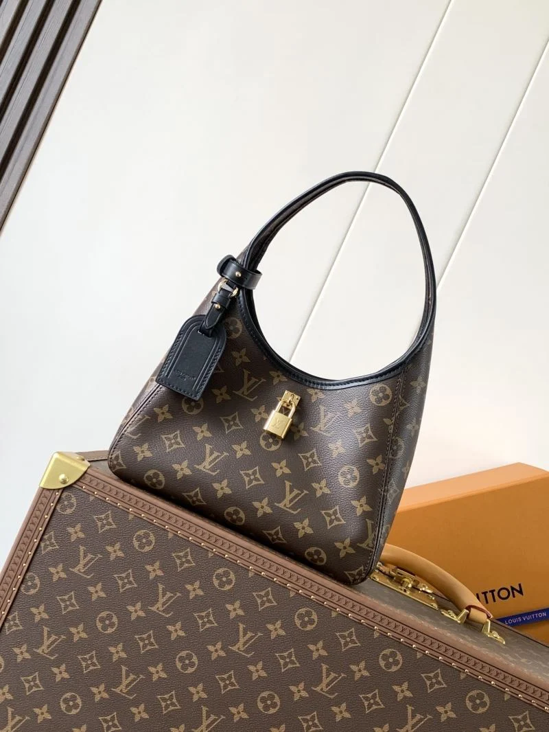 Louis Vuitton Hobo Bags WrinkleFree 39249