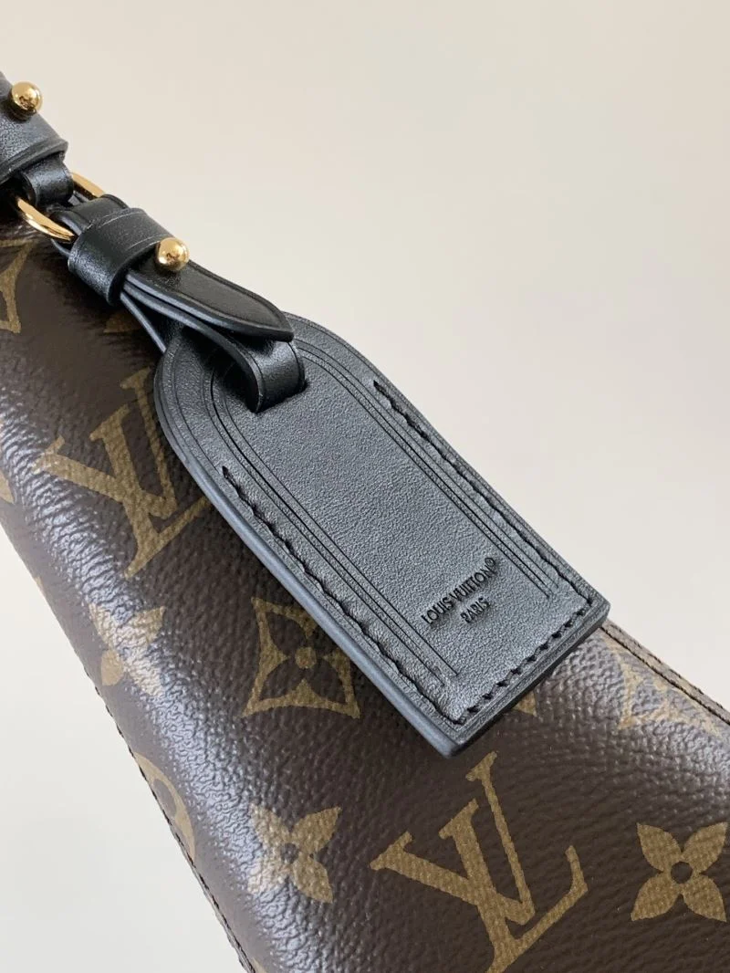 Louis Vuitton Hobo Bags WrinkleFree 39249