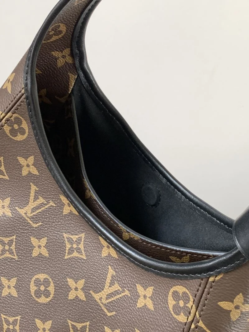 Louis Vuitton Hobo Bags WrinkleFree 39249