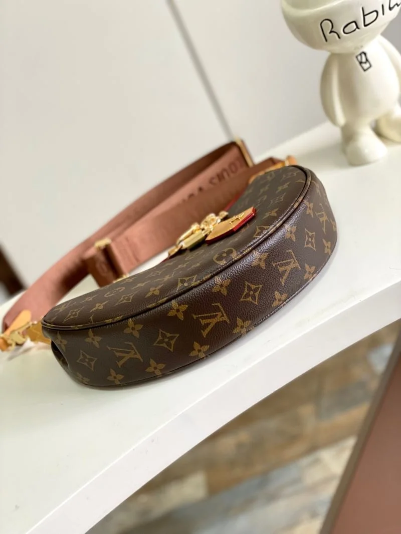 Trendsetting Louis Vuitton Hobo Bags 39012