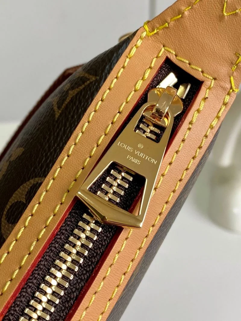 Trendsetting Louis Vuitton Hobo Bags 39012