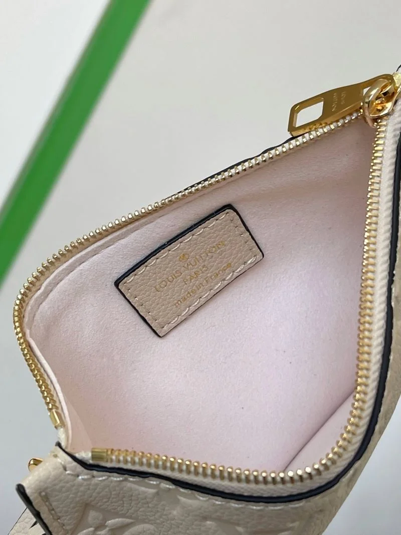 Louis Vuitton Hobo Bags Efficient 38987