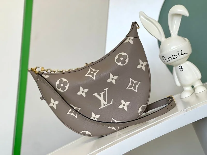 Snug Louis Vuitton Hobo Bags 39002