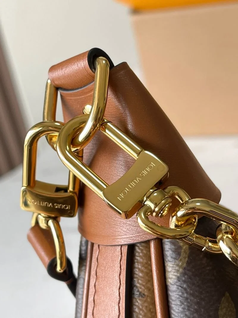 Louis Vuitton Hobo Bags WaterResistant 38895