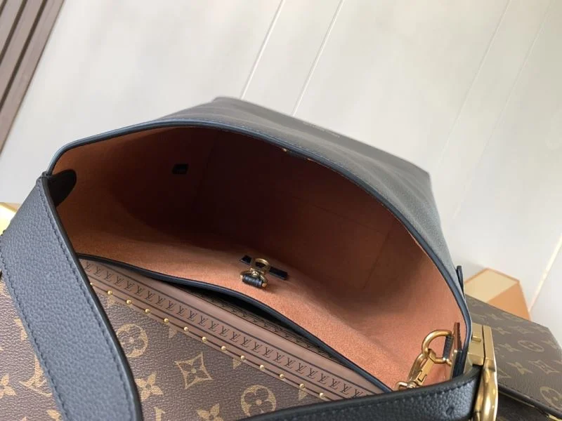 Contemporary Louis Vuitton Hobo Bags 38909
