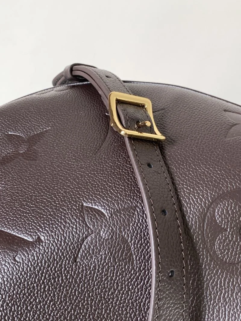 DailyWear Louis Vuitton Hobo Bags 38907