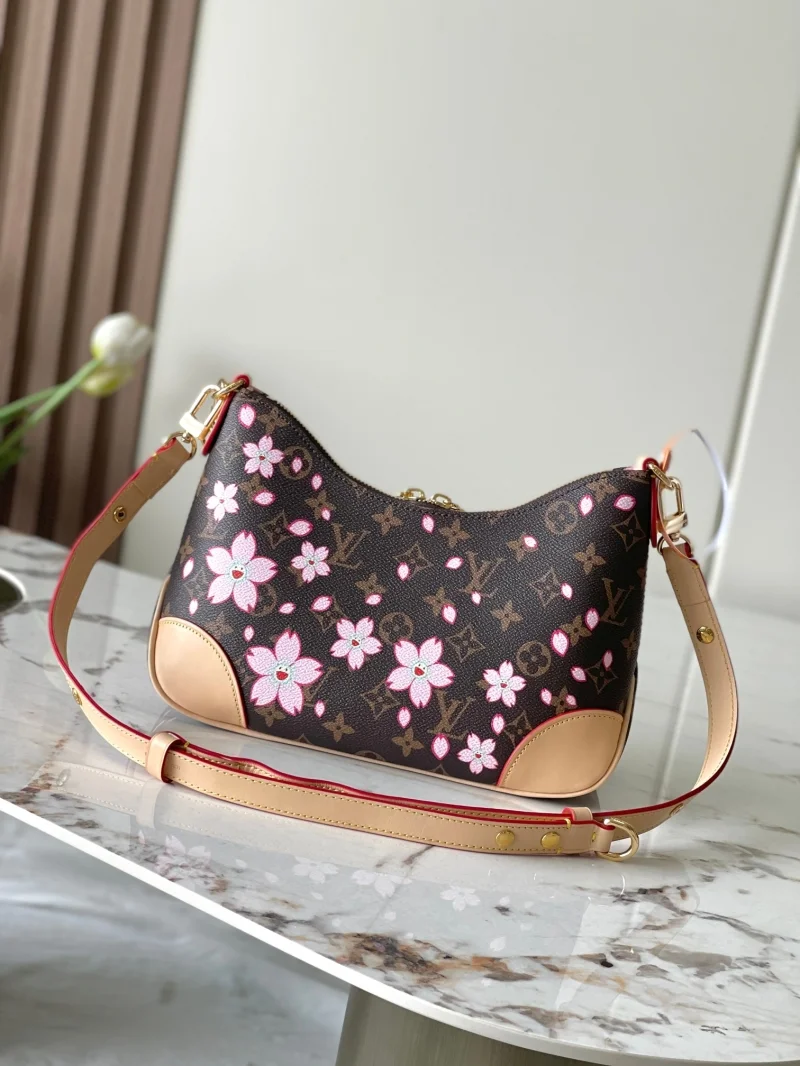 Sporty Louis Vuitton Hobo Bags 38887