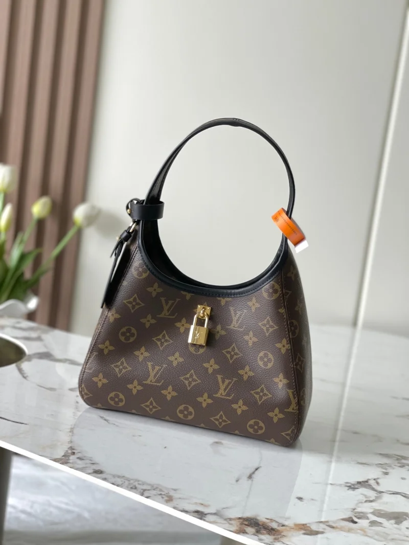Louis Vuitton Hobo Bags GoodFit 38886