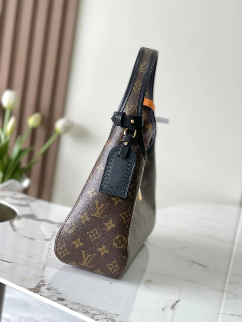 Louis Vuitton Hobo Bags GoodFit 38886