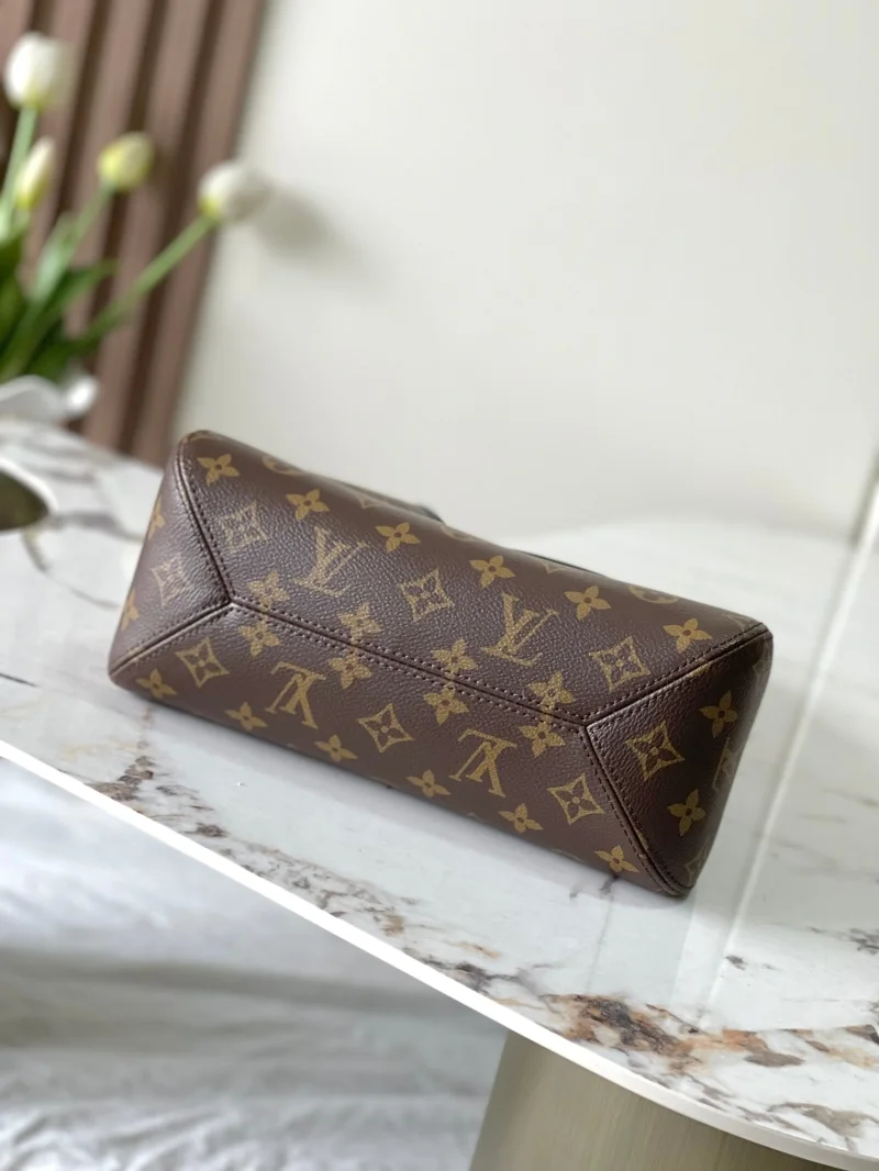 Louis Vuitton Hobo Bags GoodFit 38886