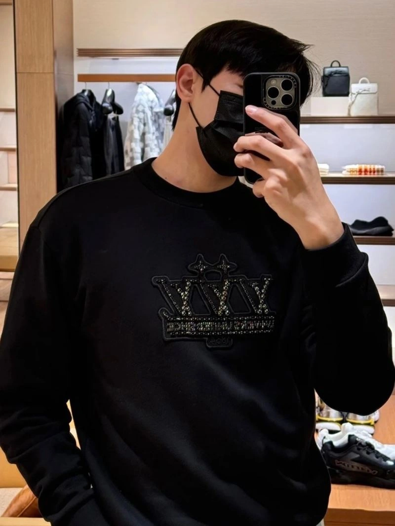 Louis Vuitton Hoodies HighPerformance 138775