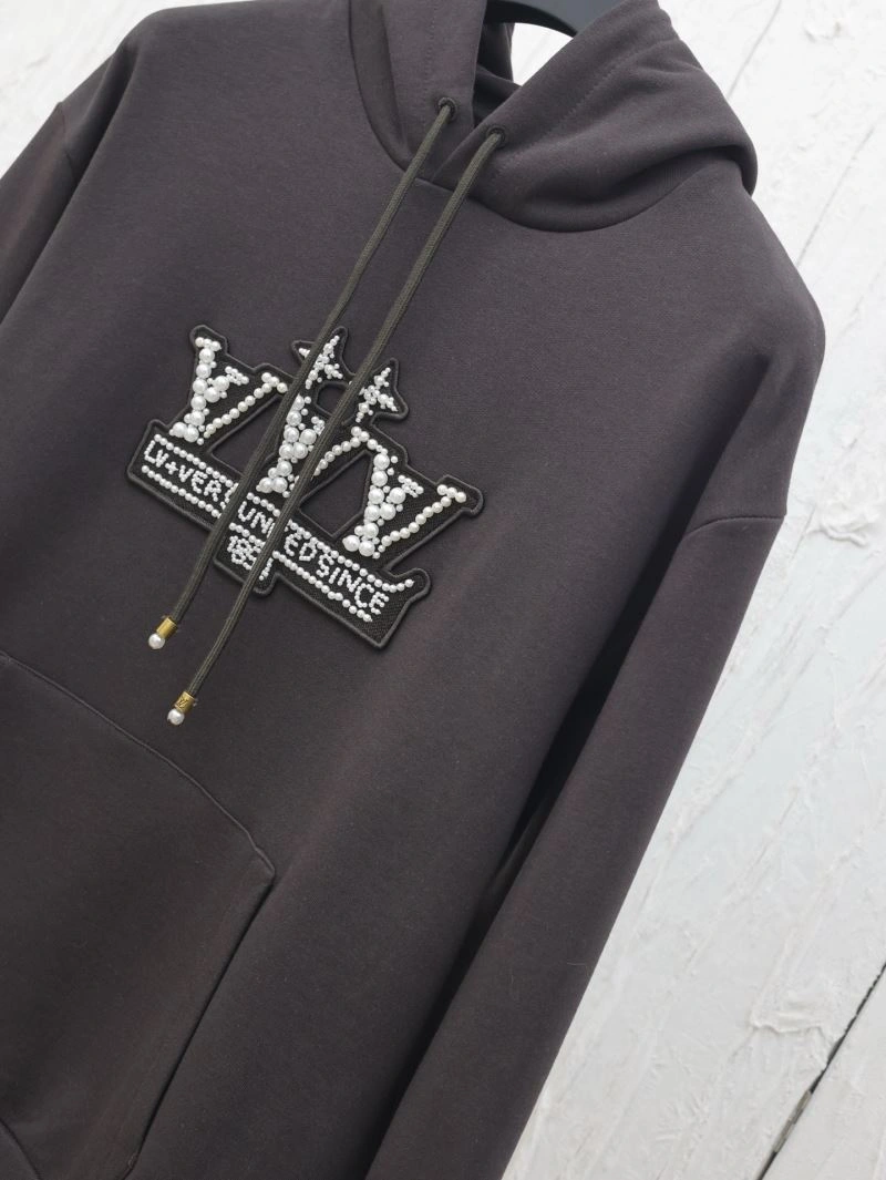Louis Vuitton Hoodies Resilient 138801