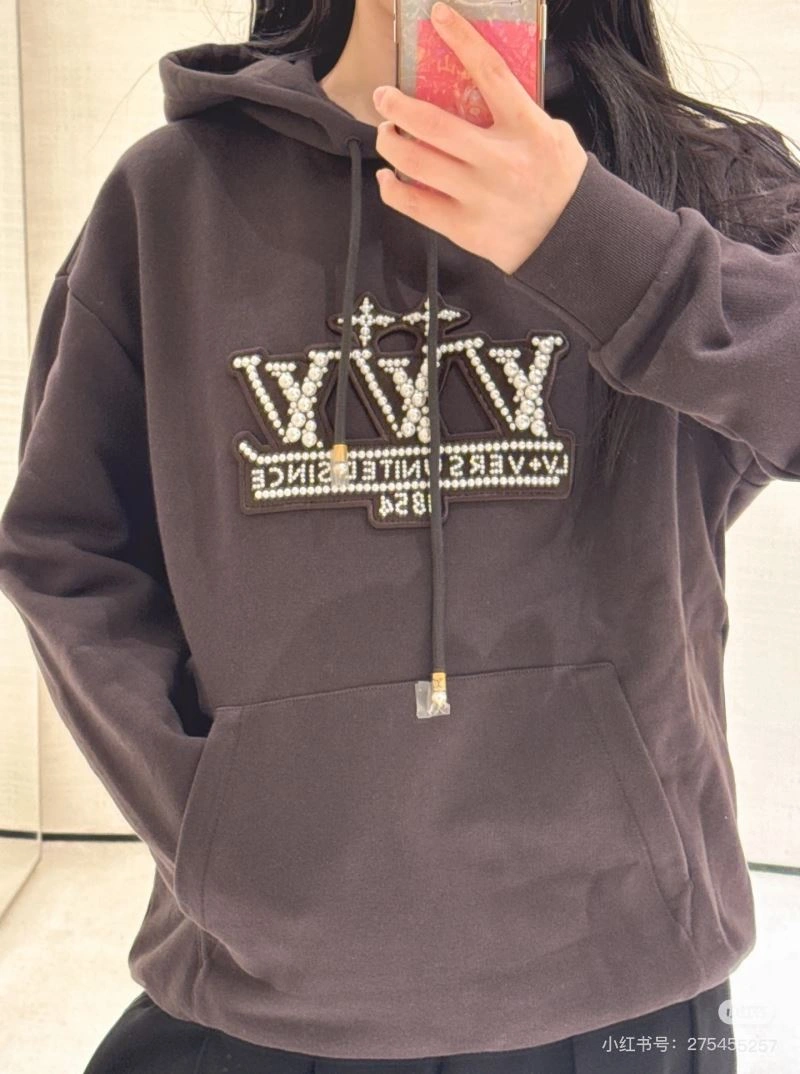 Louis Vuitton Hoodies Resilient 138801
