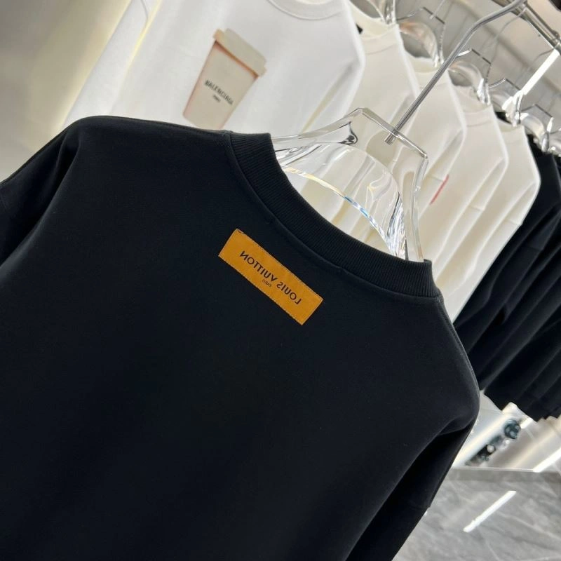 Bold Louis Vuitton Hoodies 137942