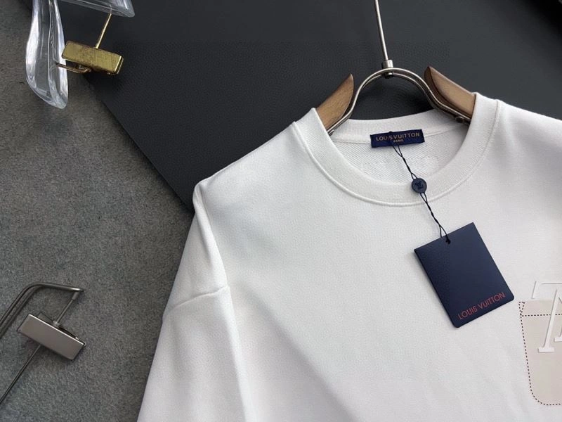 Classic Louis Vuitton Hoodies 136075
