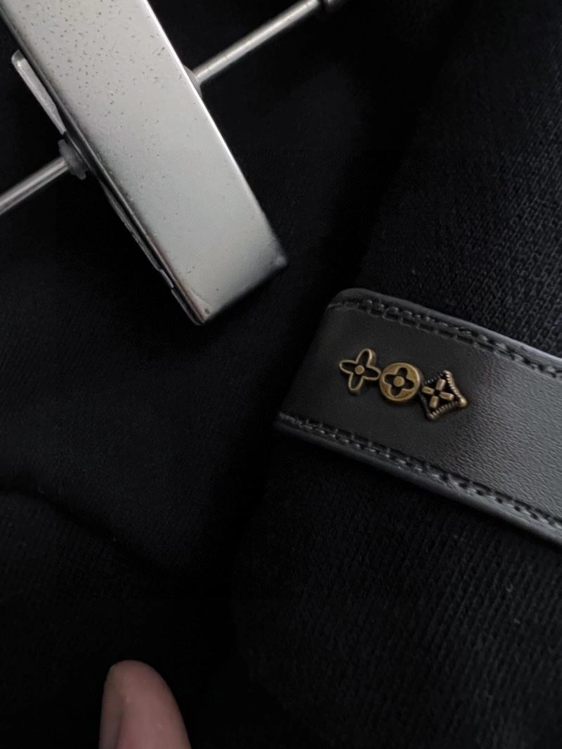 Louis Vuitton Hoodies EasyMatch 136045