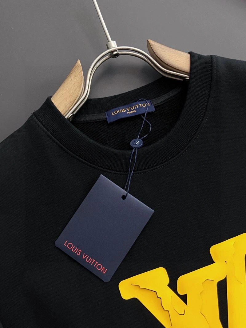 Louis Vuitton Hoodies Fashionable 135154
