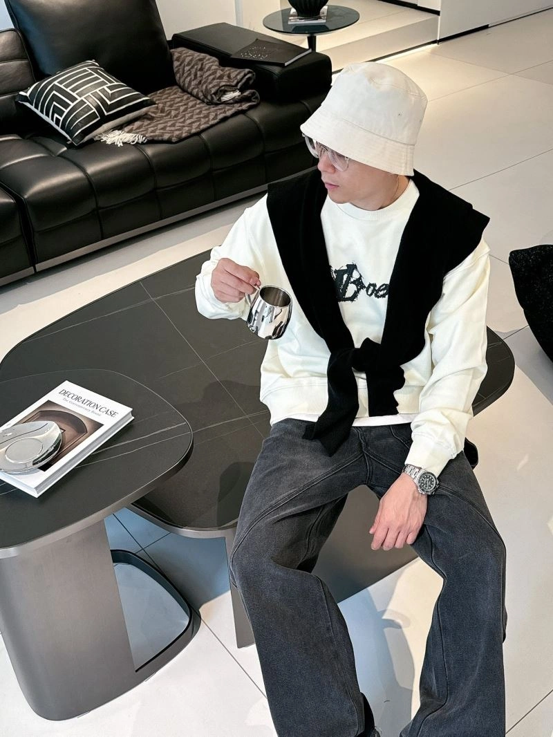 Louis Vuitton Hoodies SmoothTexture 134121