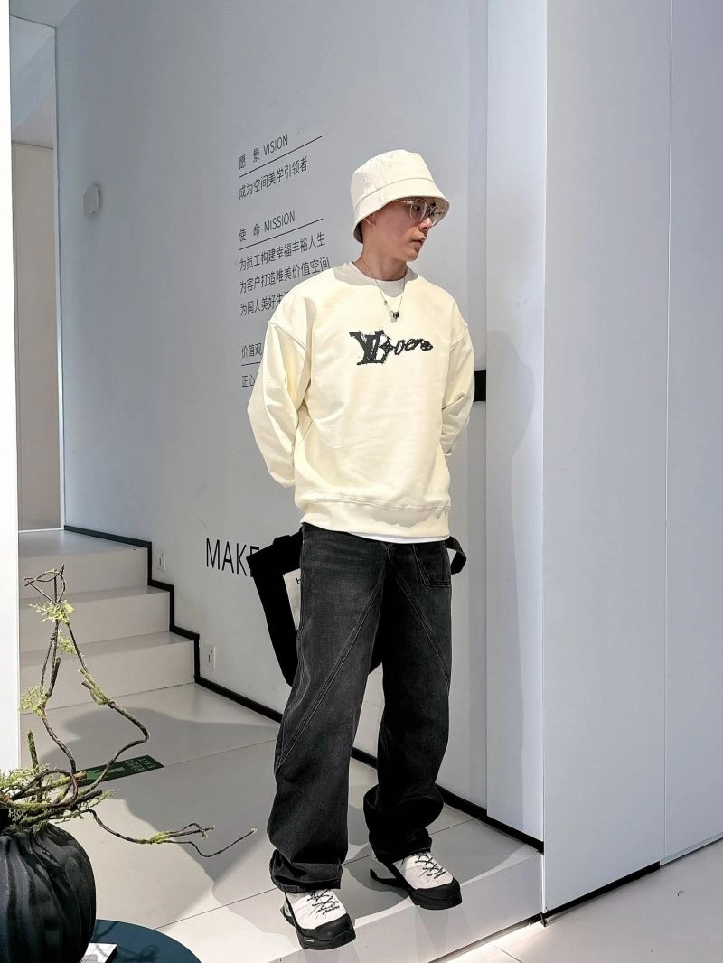 Louis Vuitton Hoodies SmoothTexture 134121