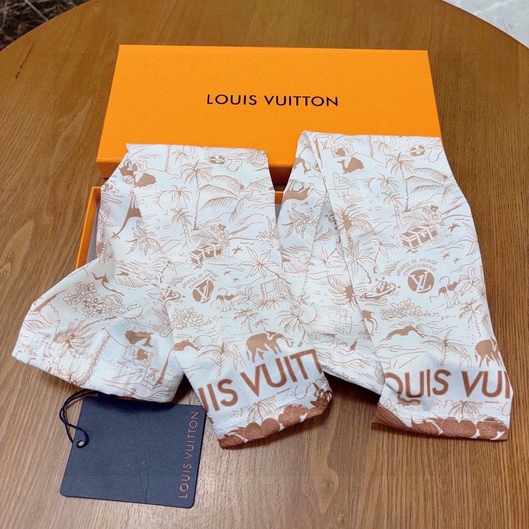 MultiPurpose Louis Vuitton Ice Silk Sleeves 264957