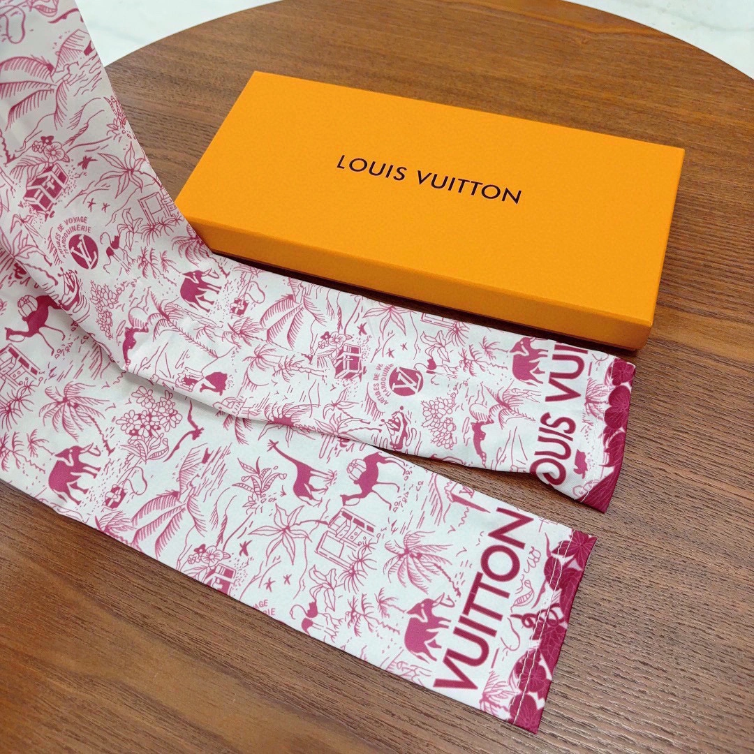 Unisex Louis Vuitton Ice Silk Sleeves 264954