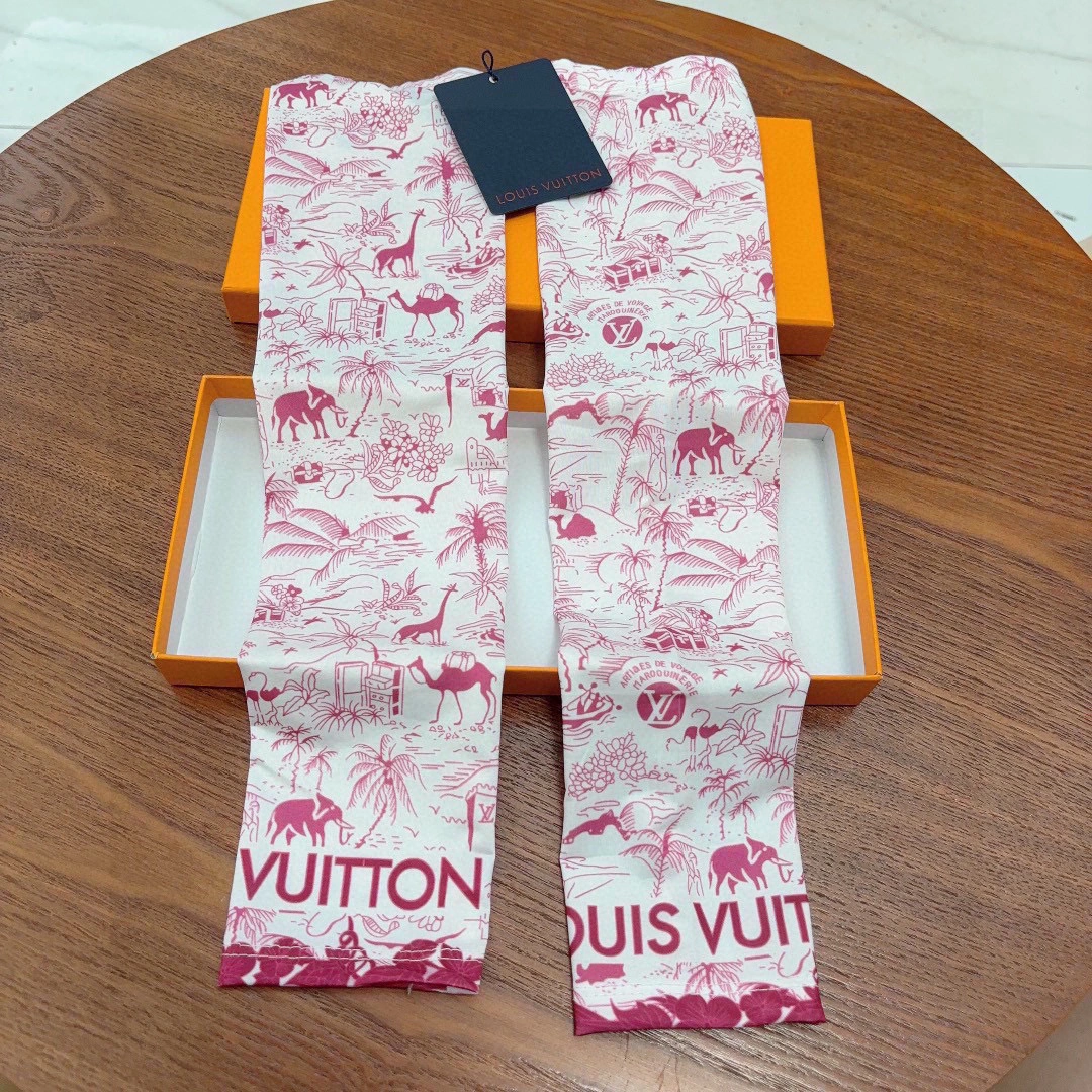 Unisex Louis Vuitton Ice Silk Sleeves 264954